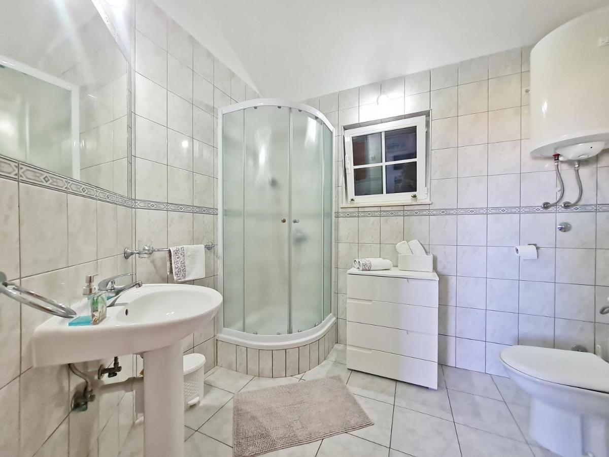 Apartment Ivana Borak Omiš Eksteriør billede