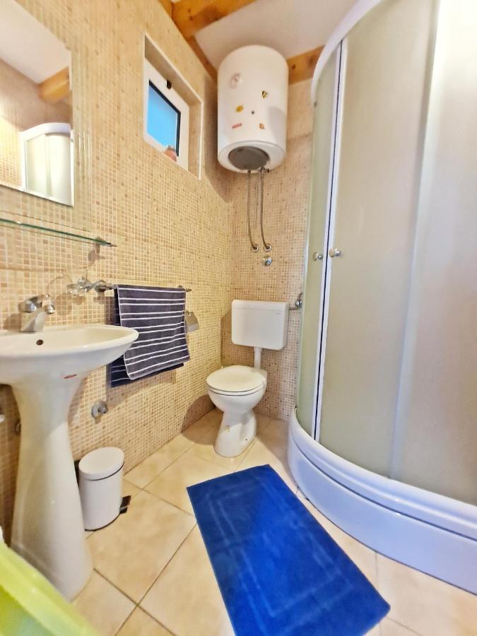Apartment Ivana Borak Omiš Eksteriør billede