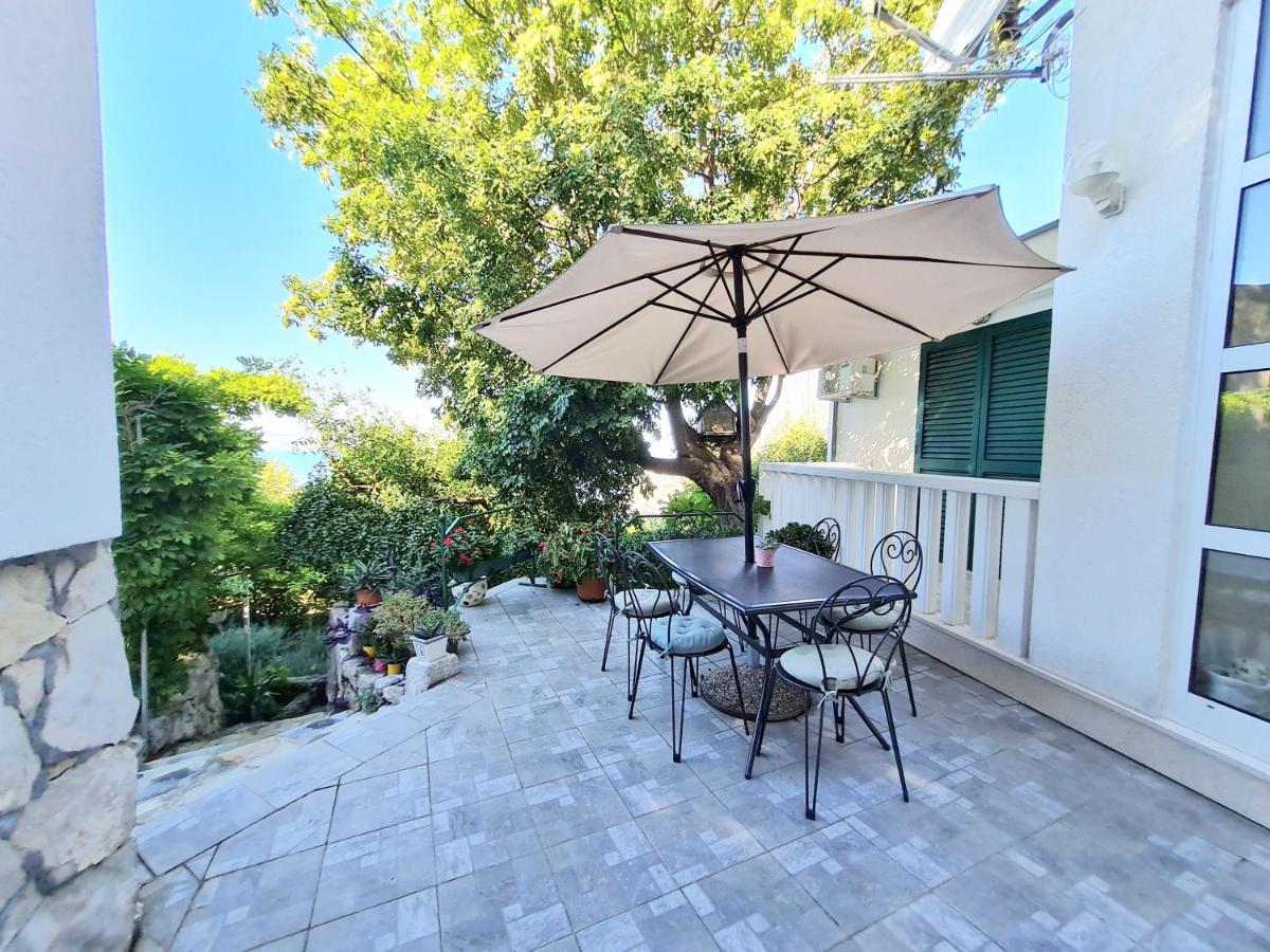 Apartment Ivana Borak Omiš Eksteriør billede